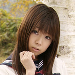Dark-haired female school student Anna oguri